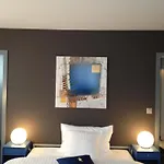 Au Boeuf Rouge 3* Crassier