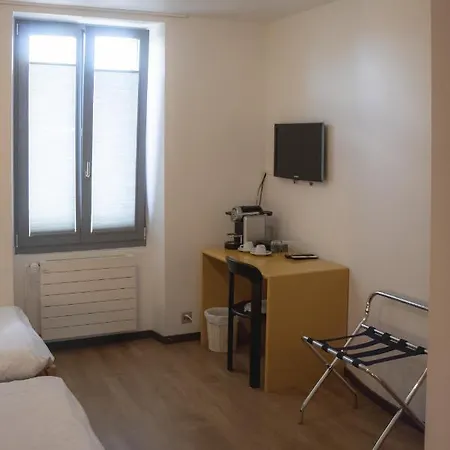 Au Boeuf Rouge Fogadó 3*